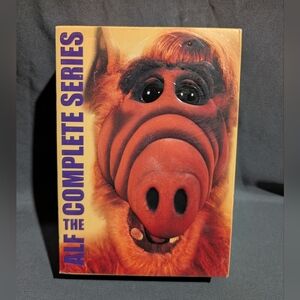 ALF: The Complete Series - Seasons 1 - 4 (16 Disc DVD Set)